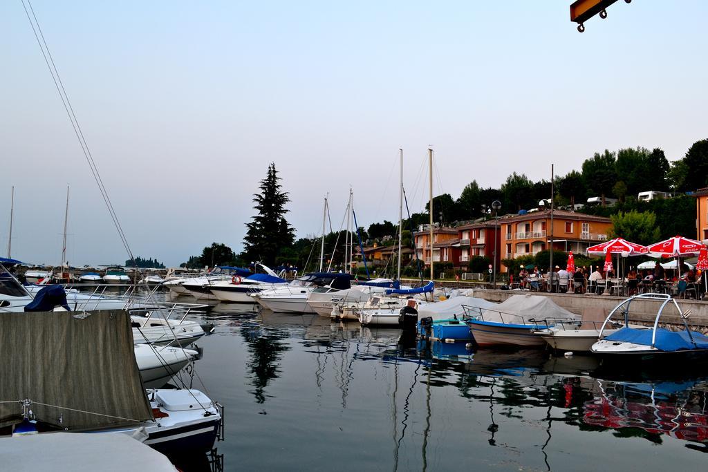 Asso Bed & Breakfast Manerba del Garda Εξωτερικό φωτογραφία